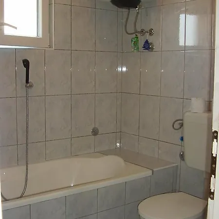 Double Uvala Bristova 12140h בית הארחה
